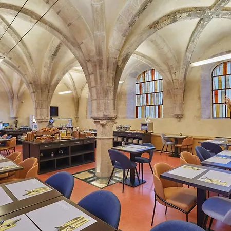 Апарт-отель Odalys - Centre Les Cordeliers 4*