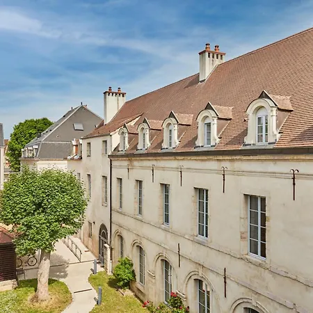 Odalys - Centre Les Cordeliers Апарт-отель