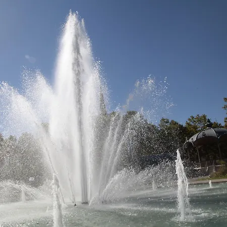 Апарт-отель Odalys - Centre Les Cordeliers 4*