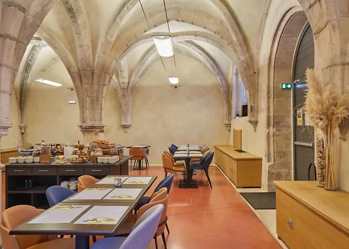 Odalys - Centre Les Cordeliers 4* Dijon