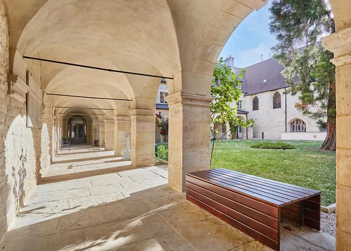 Aparthotel Odalys - Centre Les Cordeliers