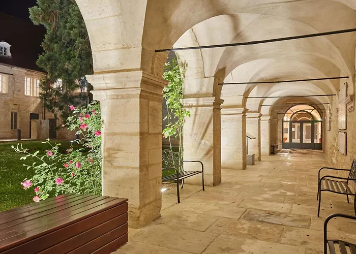 Odalys - Centre Les Cordeliers アパートホテル 4*