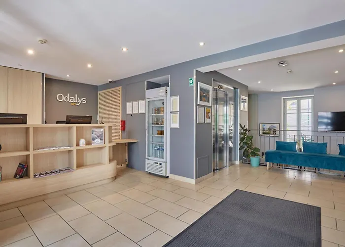 アパートホテル Odalys - Centre Les Cordeliers 4*