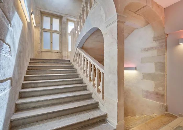 Aparthotel Odalys - Centre Les Cordeliers 4*