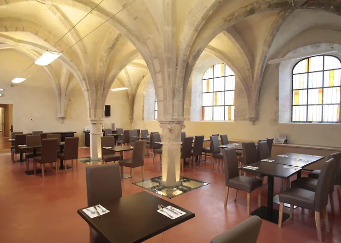 Odalys - Centre Les Cordeliers Aparthotel Dijon