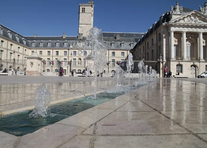 Aparthotel Odalys - Centre Les Cordeliers 4*